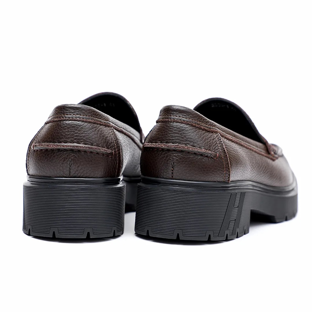 Men's shoes 💰700 💐[HERMES] popular men's shoes counter original items! The world's top brands...Luxury quality...//Fashion and high-end footwear 👍💪🏻...give you a low-key luxury comfort experience👍. The upper is made of pure Italian-imported original top-layer pebbled cowhide. Sweat-absorbent cowhide leather lining. Comfortable and breathable. The original rubber-plastic flower foam light outsole is high-end and classy. Luxurious and noble!! .. OEM factory shipment [Hug] stall.. Original plate. Welcome to taste..39-45 (38.45.46🉑️Customized)